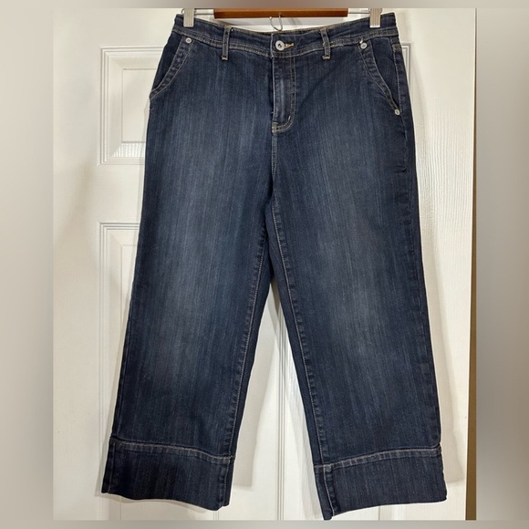 Chico's Platinum Jeans Capri Pants Sz 0 US 4-6  4 Pocket Denim Cotton Blend - Picture 1 of 8